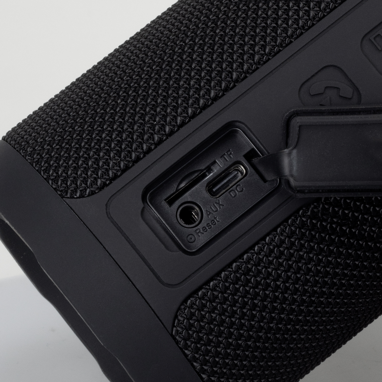 Beatcore Bluetooth Speaker - Image 5